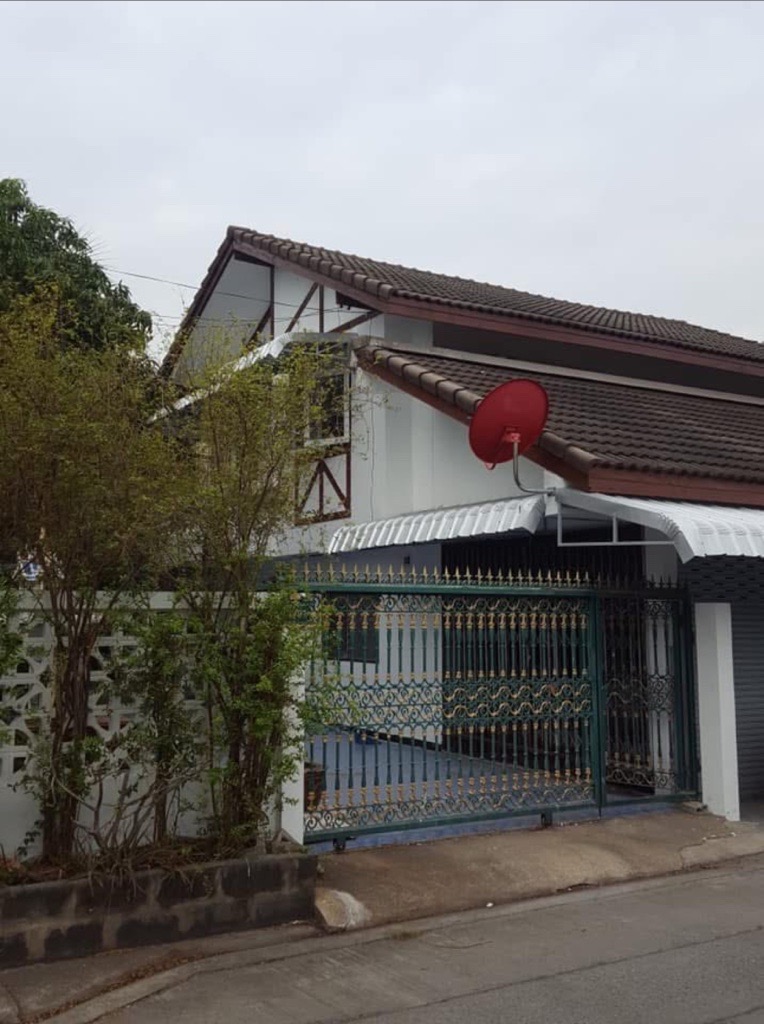 Bangkok Home